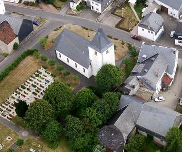Kirche in Bell