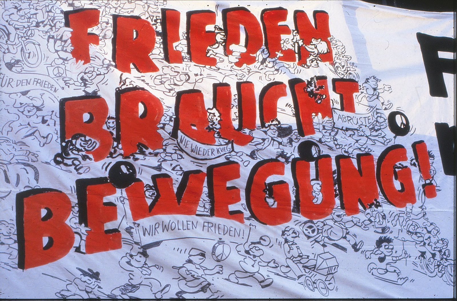 Transparent „Frieden braucht Bewegung!“ bei der Großdemonstration 1986